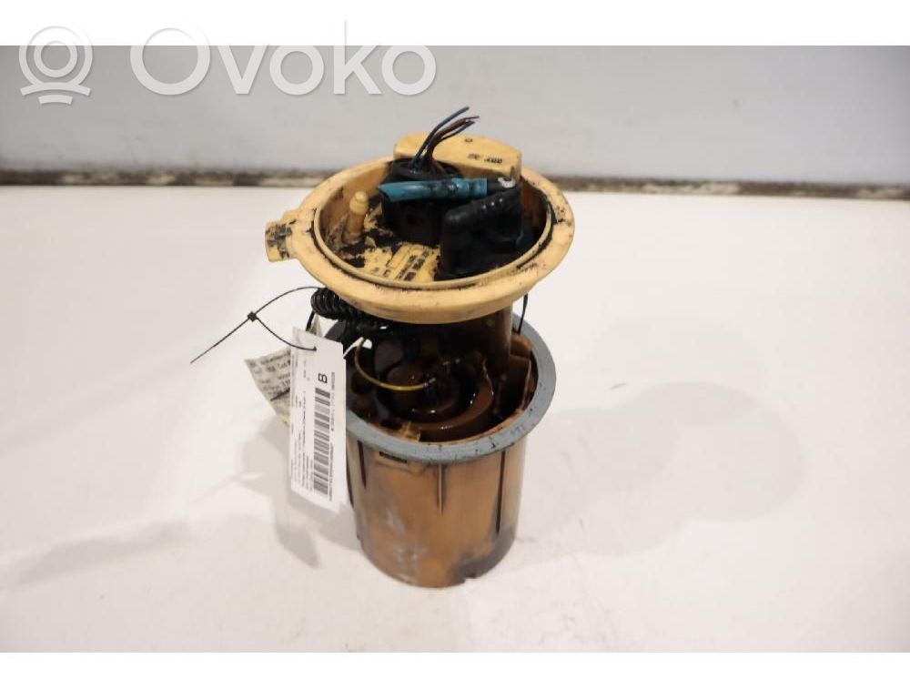 Volkswagen Golf V Pompa carburante immersa