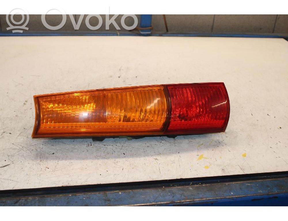 Suzuki Ignis Luci posteriori