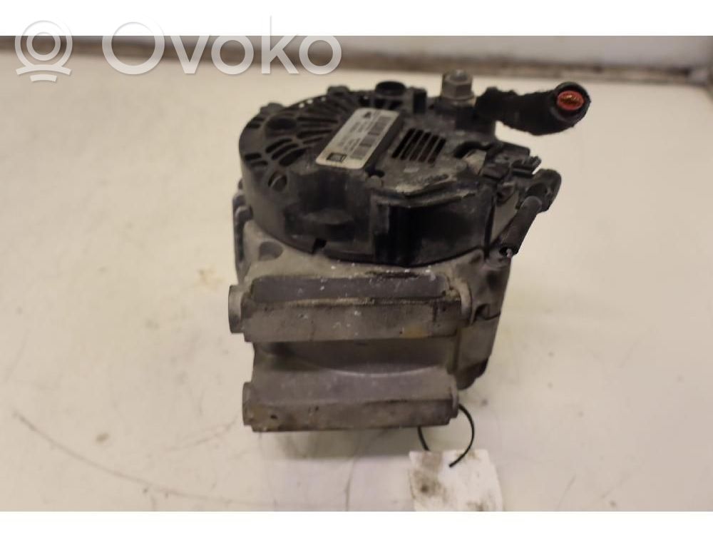 Opel Corsa D Ģenerators 