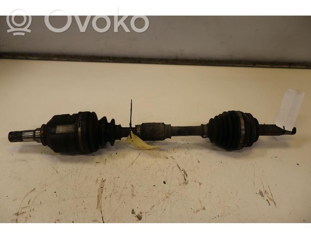 Toyota Corolla E120 E130 Etuvetoakseli 