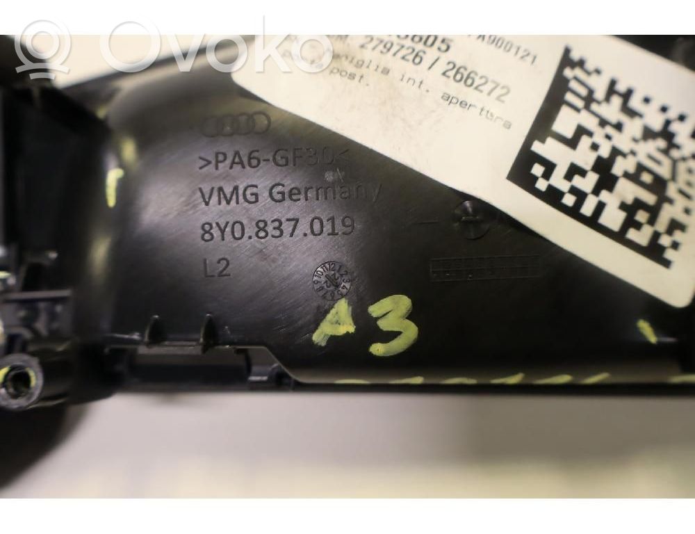 Audi A3 8Y Maniglia interna per portiera posteriore