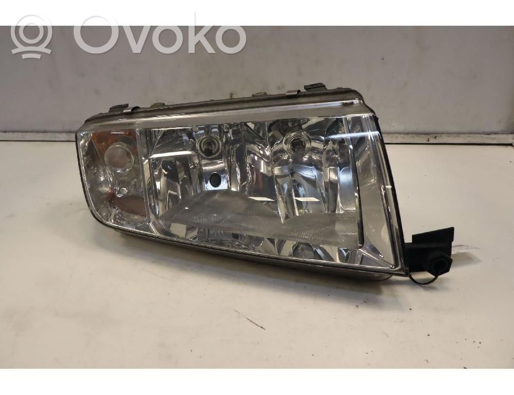 Skoda Fabia Mk1 (6Y) Far