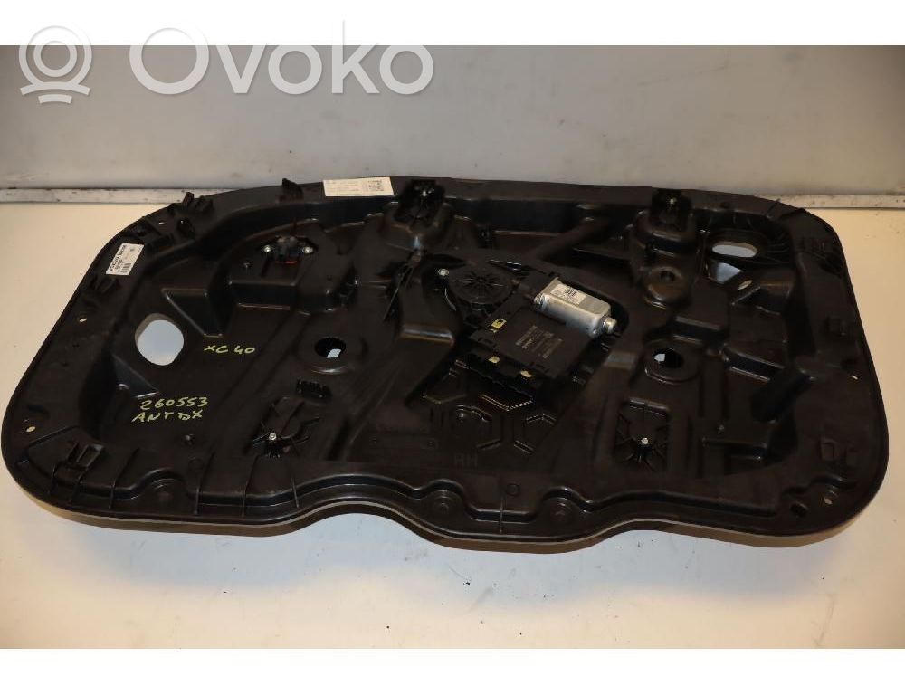 Volvo XC40 Alzacristalli della portiera anteriore con motorino