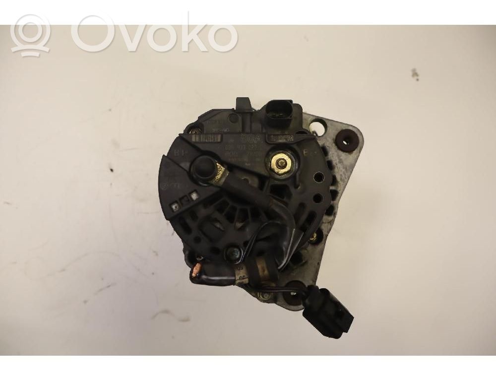 Volkswagen Golf IV Generator/alternator 