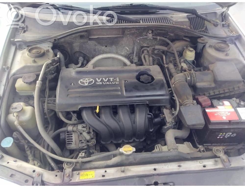Toyota Avensis T220 Moteur