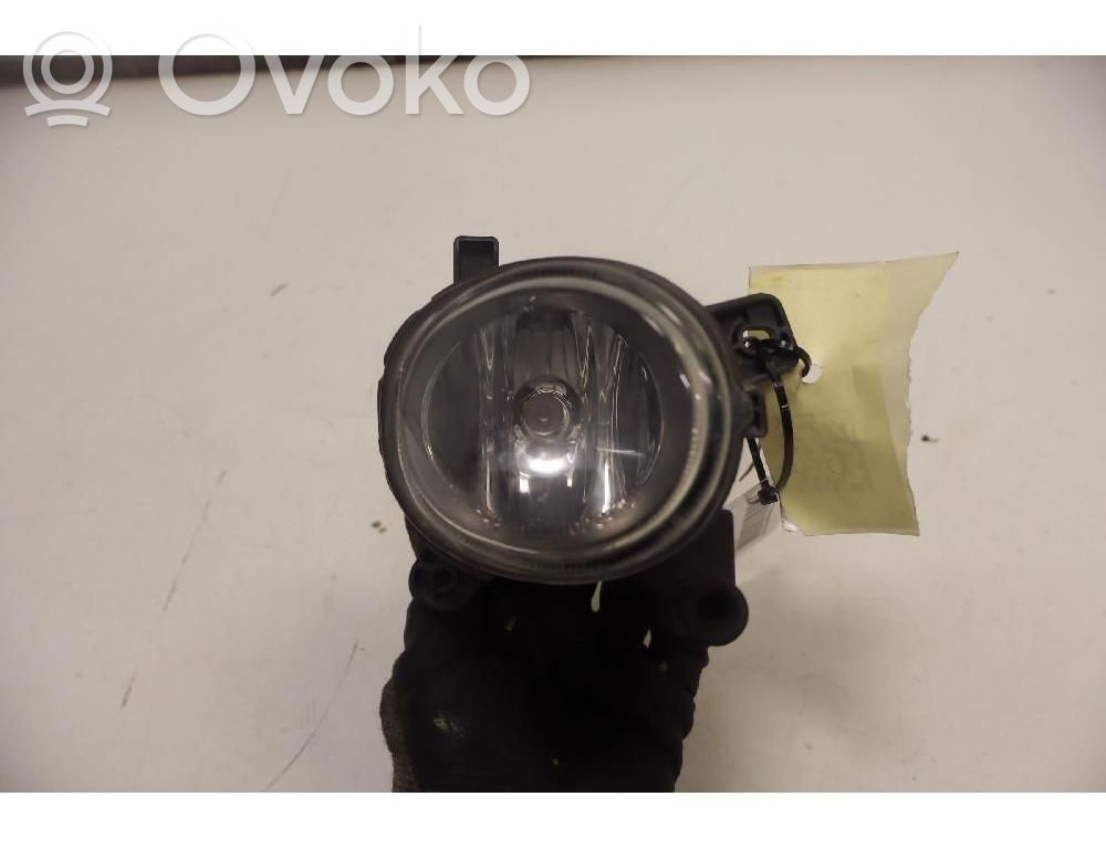 Etusumuvalo   8T0941700