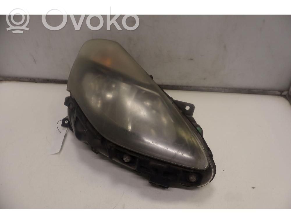 Renault Clio III Scheinwerfer 