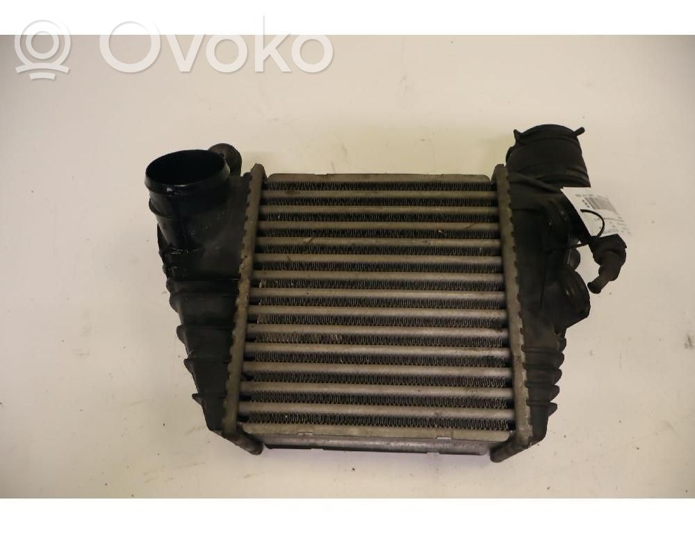 Volkswagen Golf IV Radiatore intercooler 