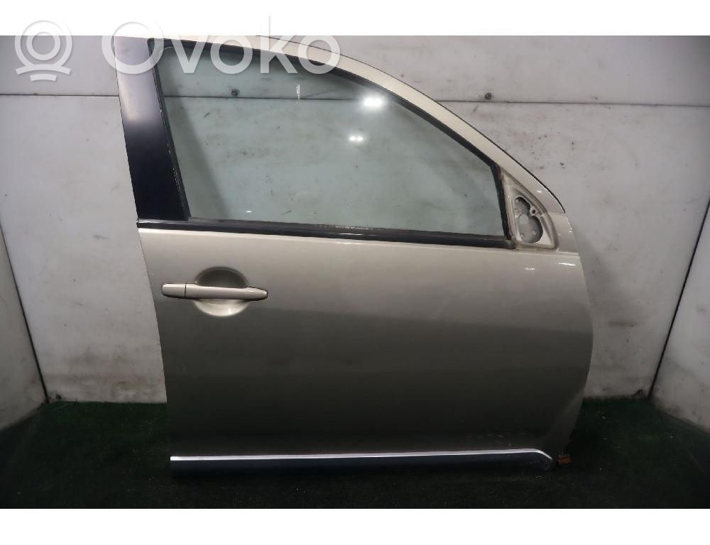 Mitsubishi Outlander Front door 