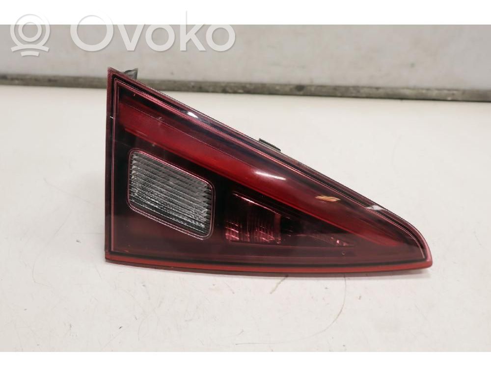 Alfa Romeo Giulia Lampy tylnej klapy bagażnika 