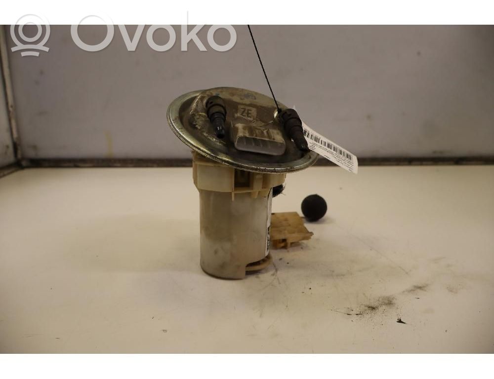 Bomba interna de combustible   93171075
