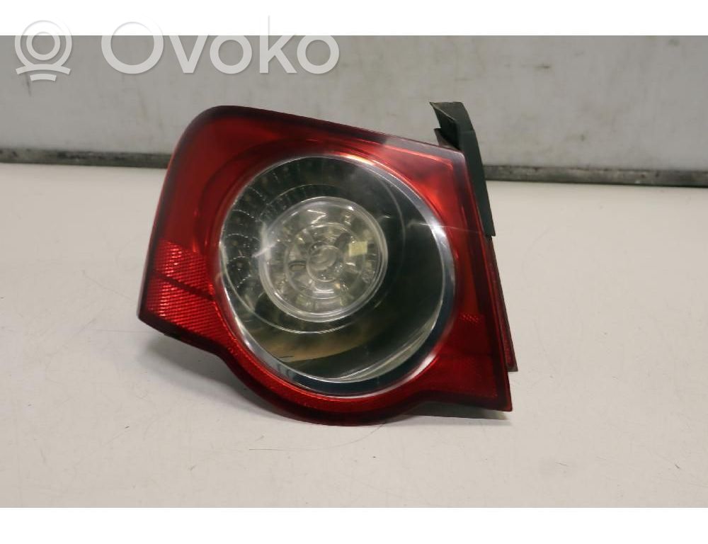 Volkswagen PASSAT B6 Lampă spate în caroserie 