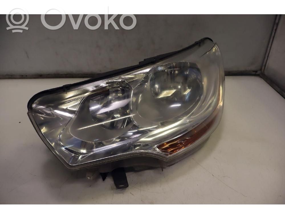 Citroen C4 II Lampa przednia 