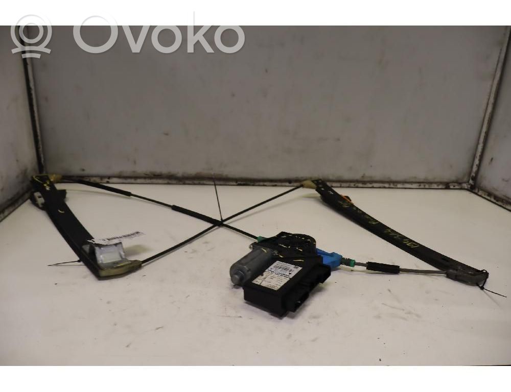 Audi A4 S4 B7 8E 8H Front door window regulator with motor 