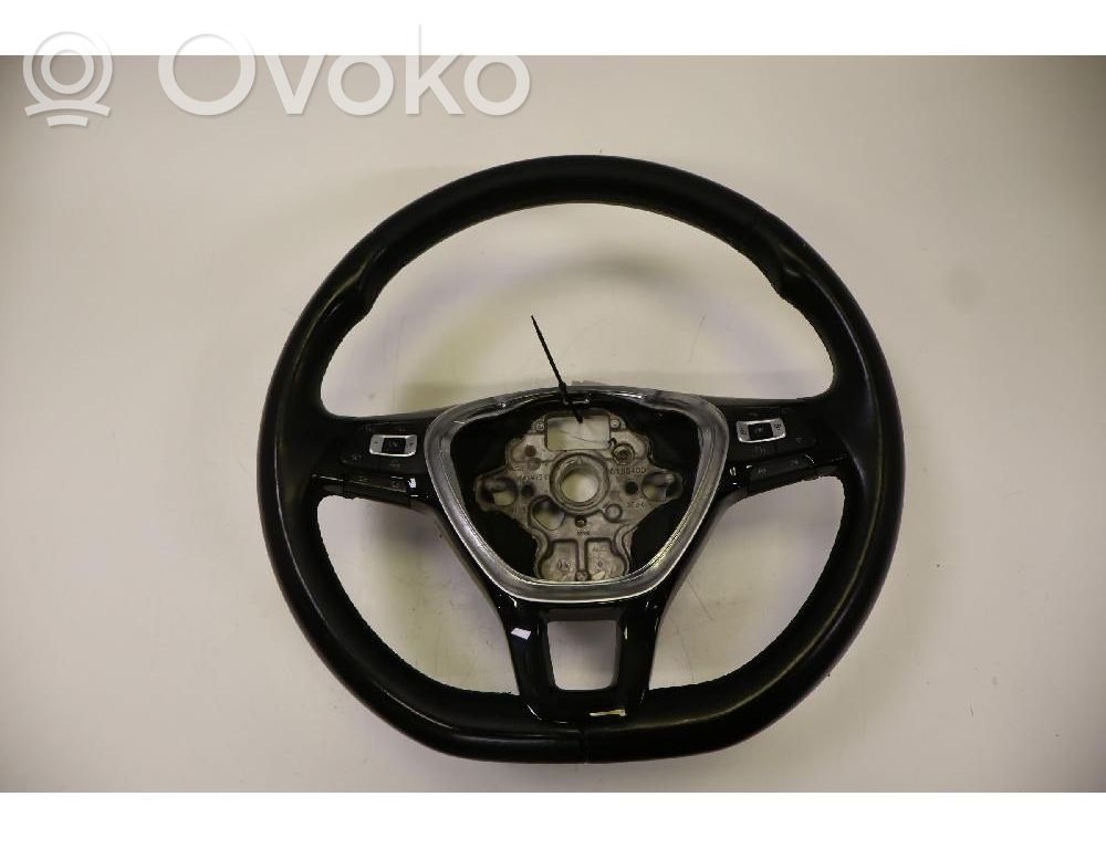 Volkswagen Golf VII Ohjauspyörä