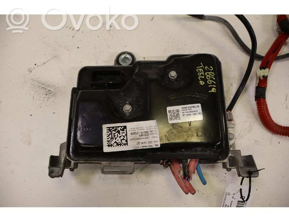 Boîtier de commande ASC / interrupteurs   149732700B