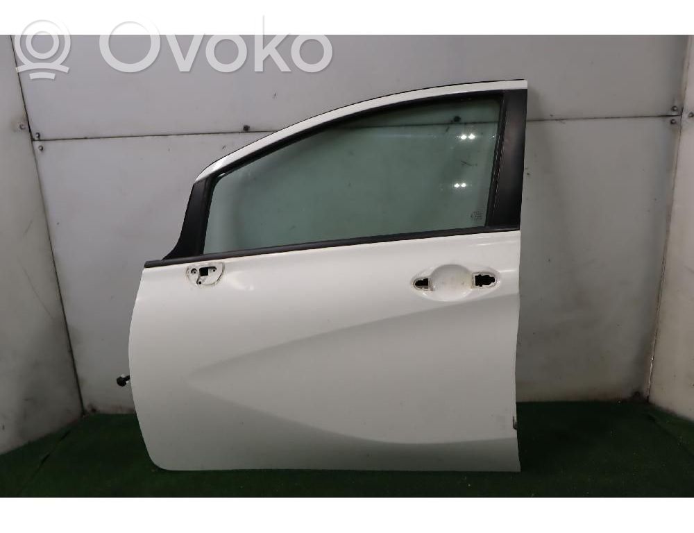 Nissan Note (E12) Durvis 