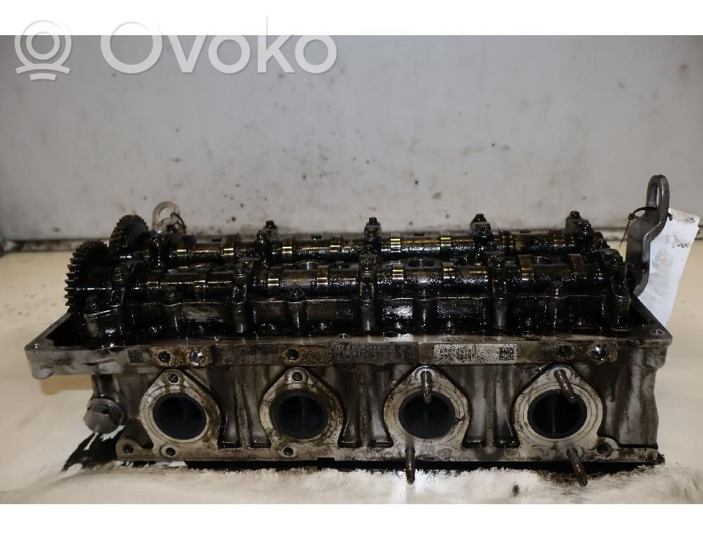 BMW 1 F20 F21 Chiulasă motor 