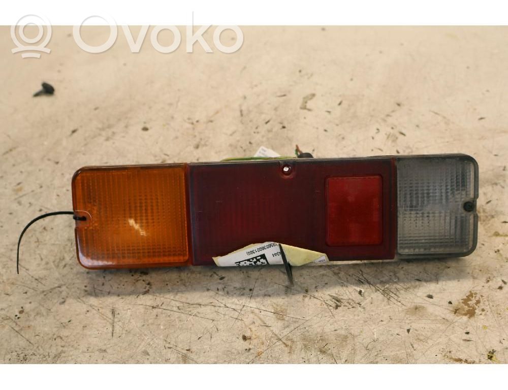 Suzuki SJ 410 Luci posteriori