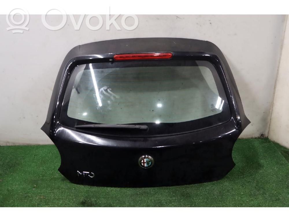 Alfa Romeo Mito Puerta del maletero/compartimento de carga 