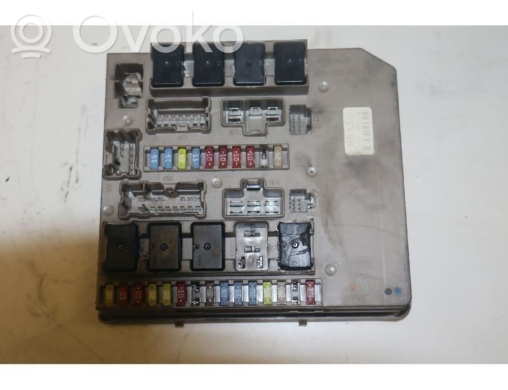 Renault Clio III Fuse module 