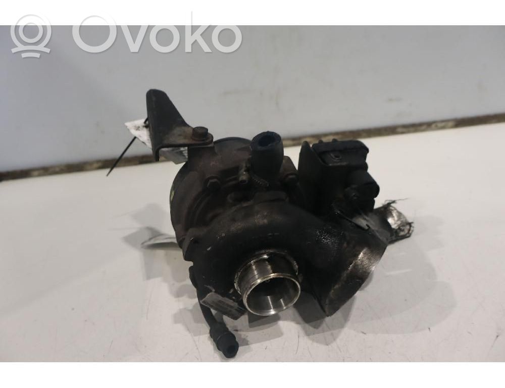 Turbina   GT1749U