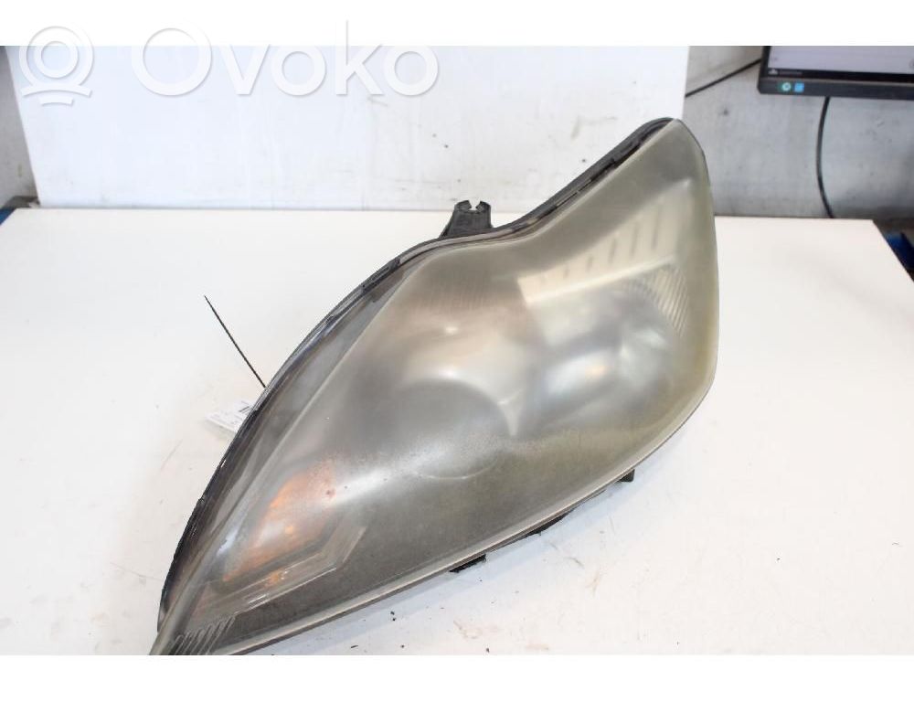 Ford Focus Headlight/headlamp 