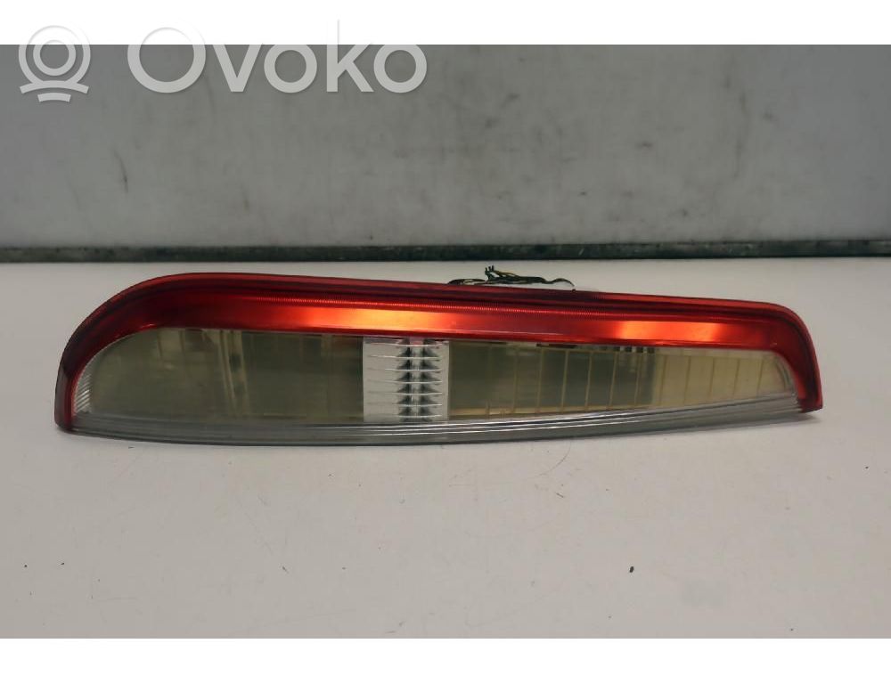 Luz trasera/de freno   8M5113405NB
