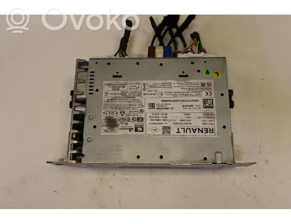 Renault Captur II Panel / Radioodtwarzacz CD/DVD/GPS 
