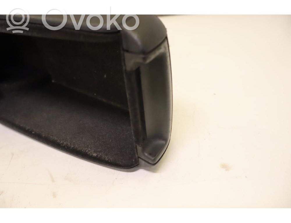 Audi A3 S3 8P Reposabrazos 