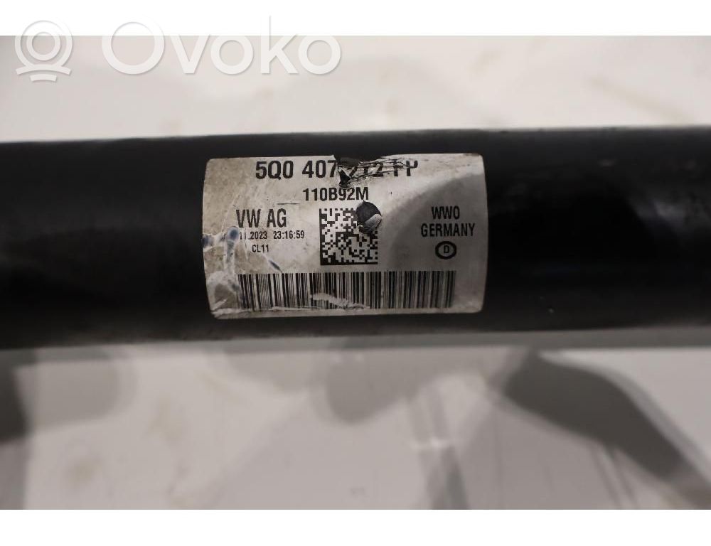 Etuvetoakseli   5Q0407272FP