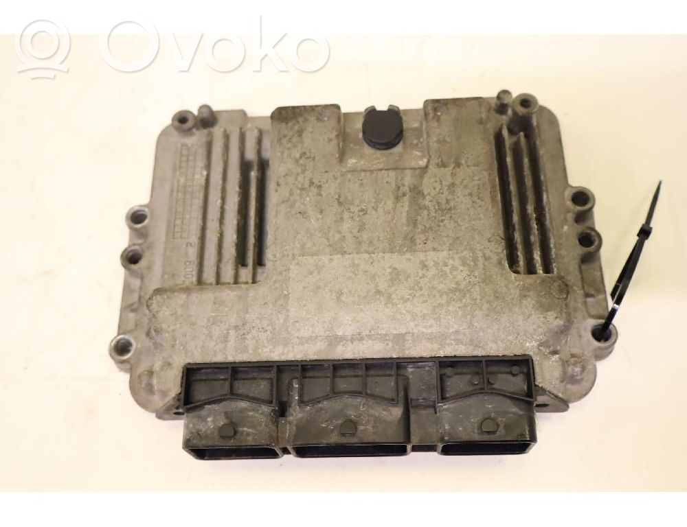 Unité de commande / module de pompe à carburant