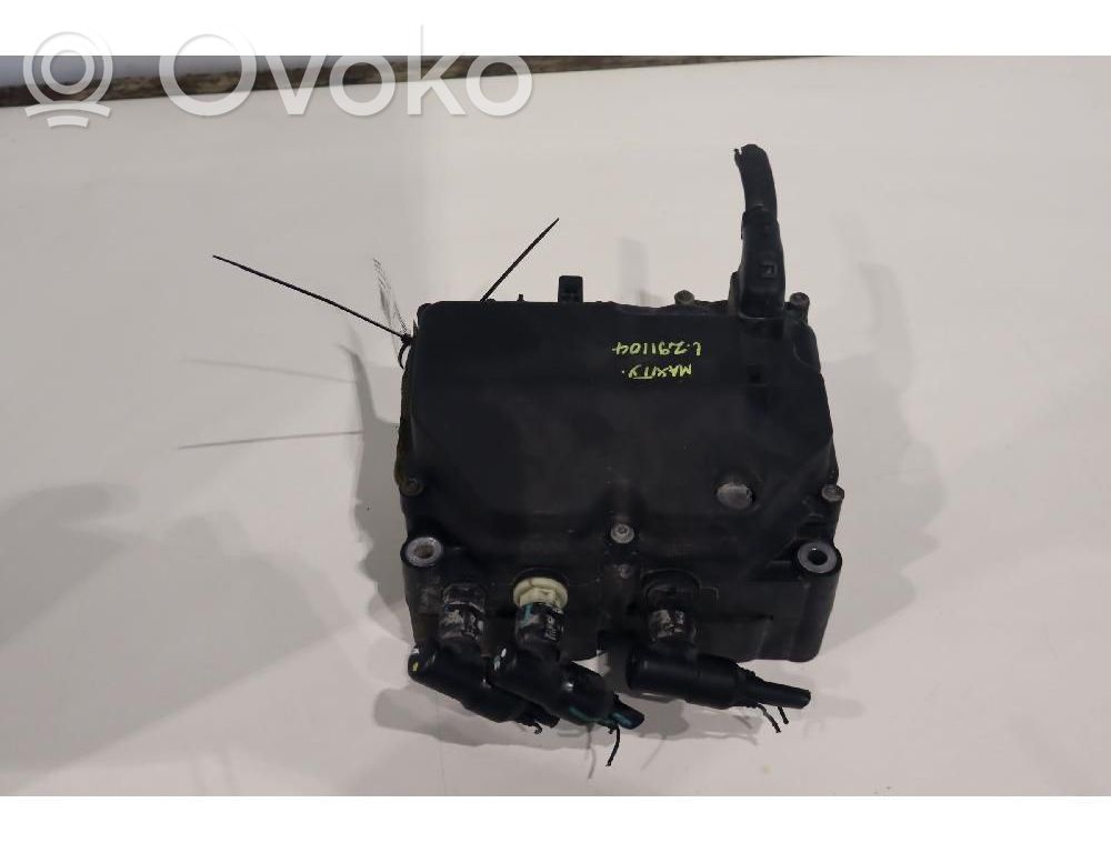 Renault Maxity Bomba interna de combustible 