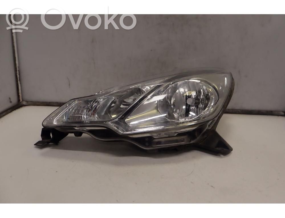 Citroen C3 Lampa przednia 