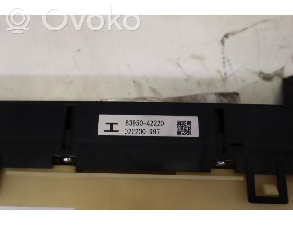 Toyota RAV 4 (XA40) Comutator lumini pericol 