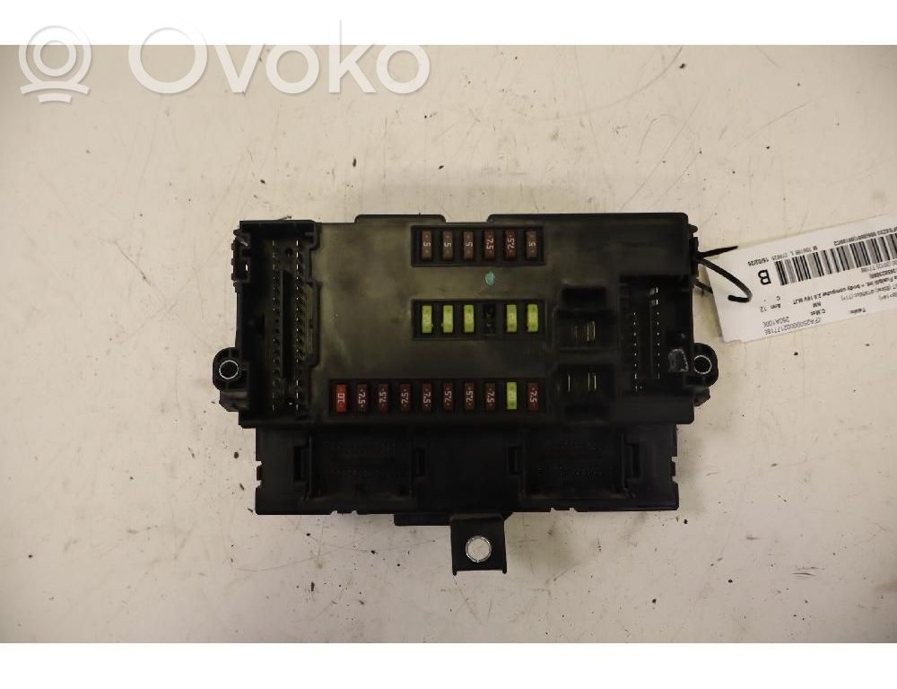 Fiat Ducato Ramka / Moduł bezpieczników