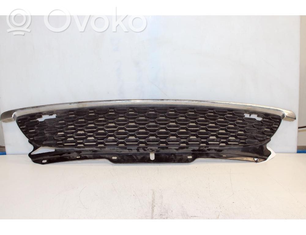 Mini One - Cooper Coupe R56 Grille calandre supérieure de pare-chocs avant