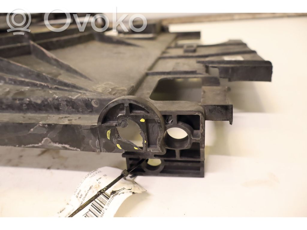 Toyota Yaris Ventilator electric răcire radiator 