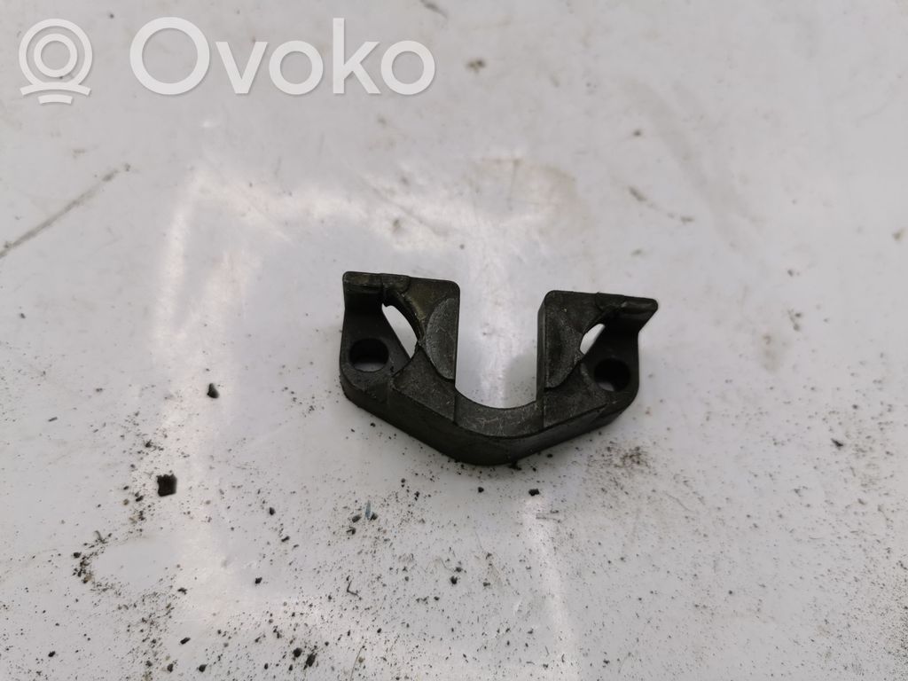 Fuel Injector clamp holder   NOCODE