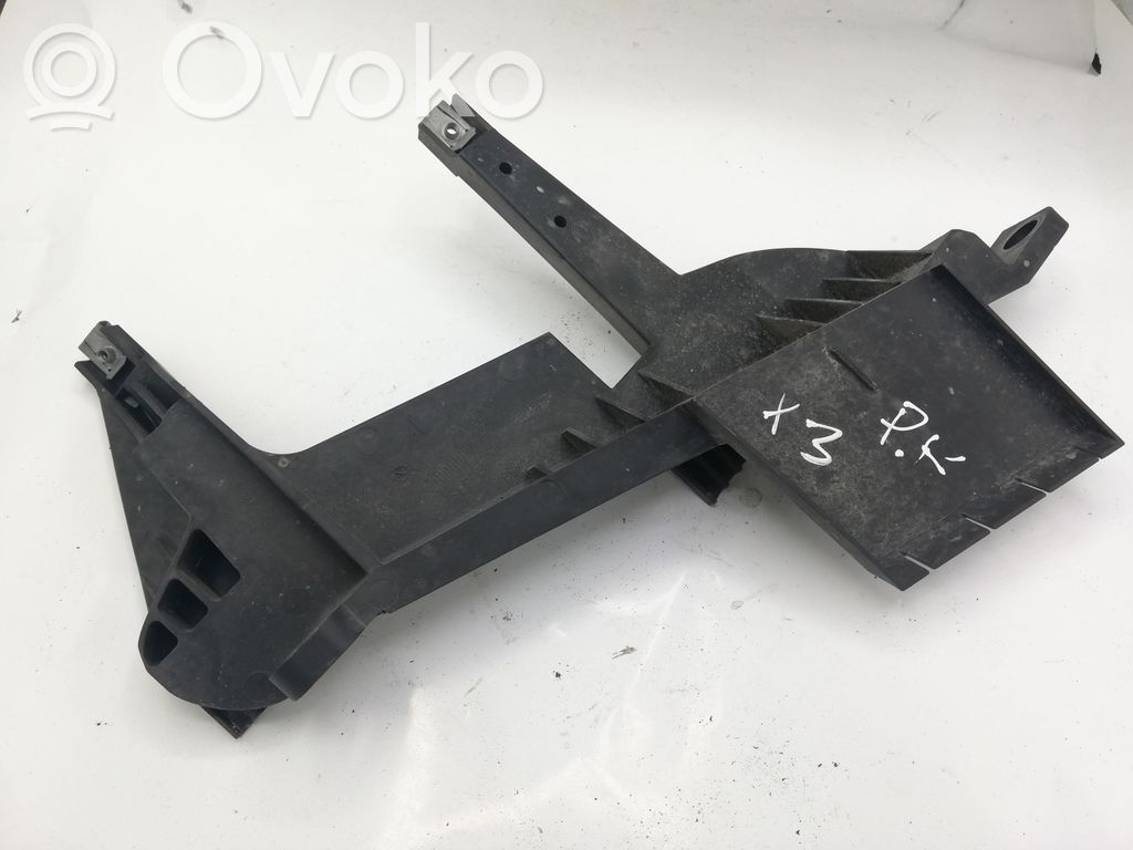 BMW X3 E83 Headlight/headlamp mounting bracket 