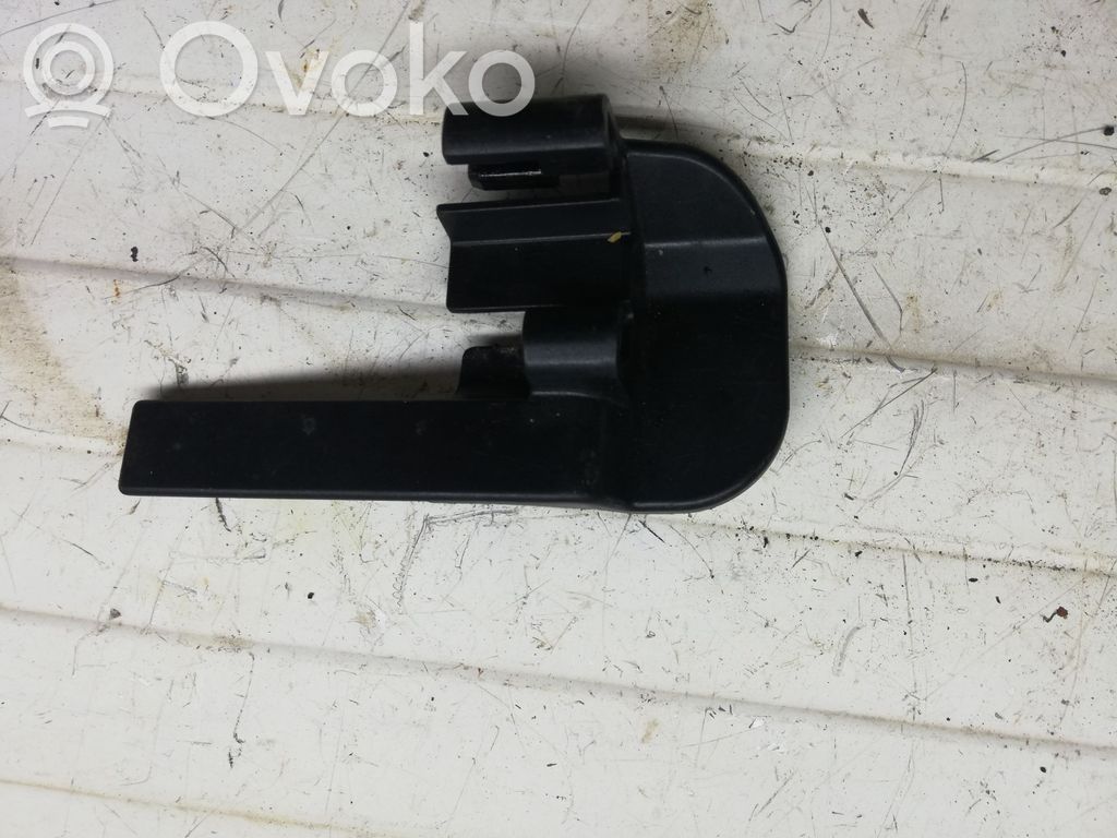 BMW 5 E60 E61 Kita salono detalė 