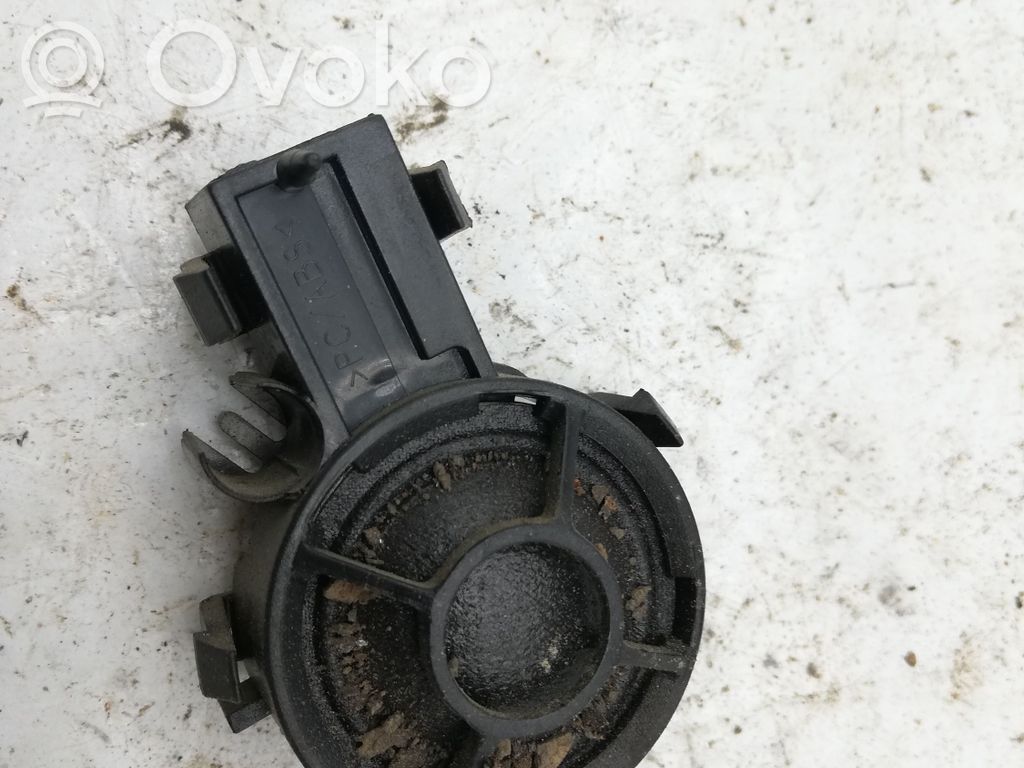 Volvo XC90 Front door high frequency speaker 