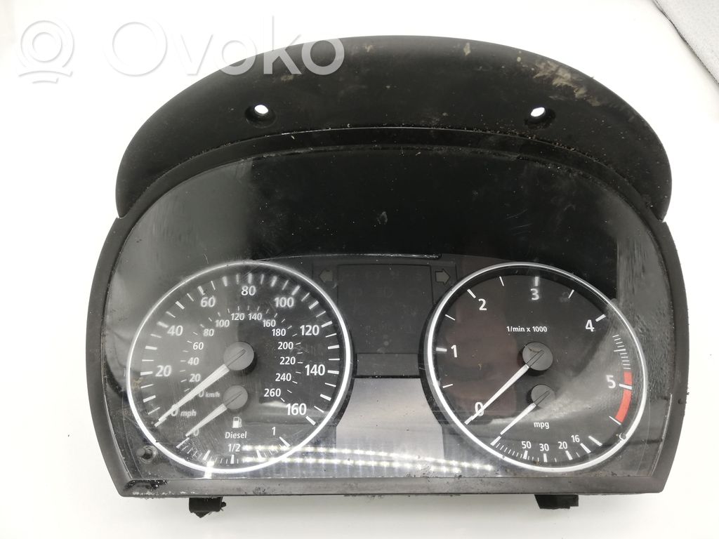 BMW 3 E90 E91 Nopeusmittari (mittaristo) 