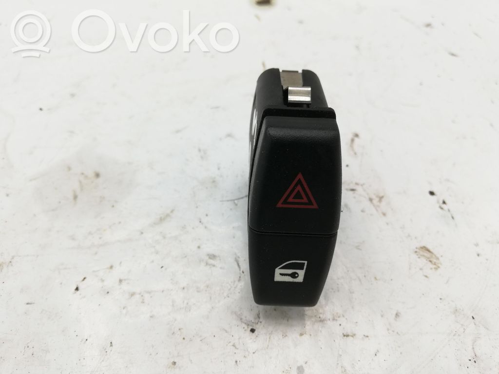 BMW X3 E83 Botón interruptor de luz de peligro 