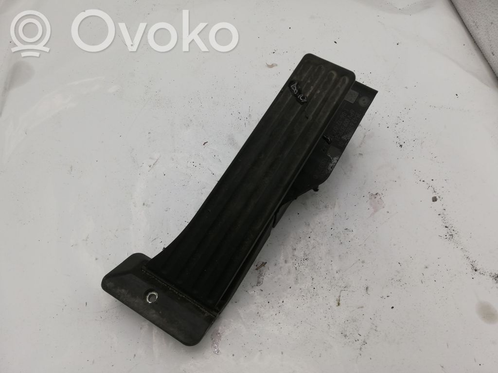BMW 1 E81 E87 Accelerator throttle pedal 
