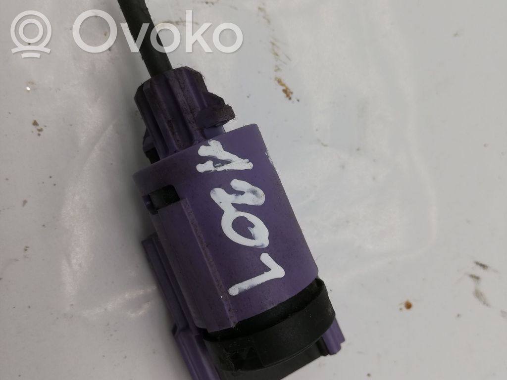 Volkswagen Touareg I Brake pedal sensor switch 