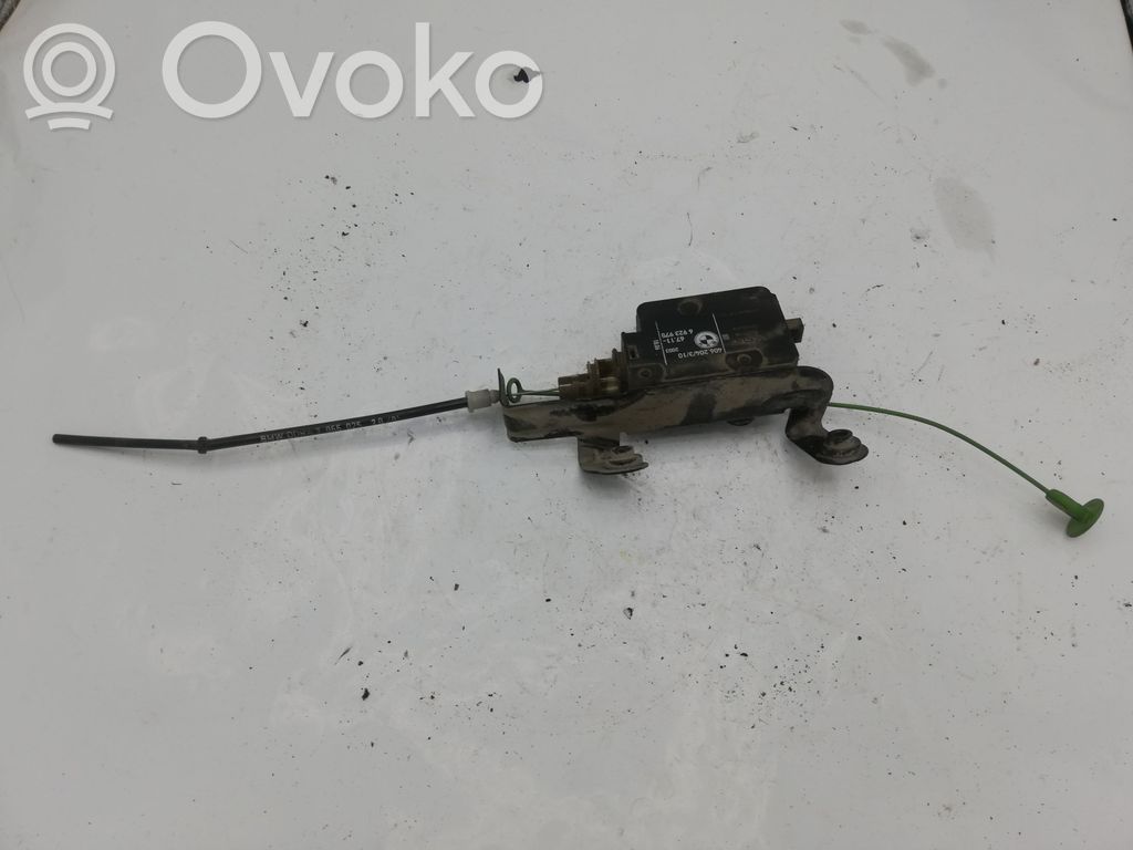 BMW 5 E60 E61 Fuel tank cap lock motor 