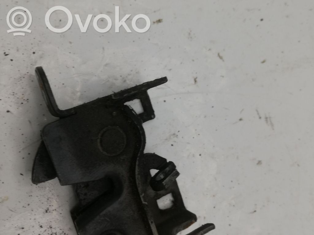 Engine bonnet/hood lock/catch   NOCODE
