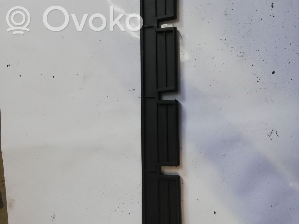 BMW 5 E60 E61 Other trunk/boot trim element 