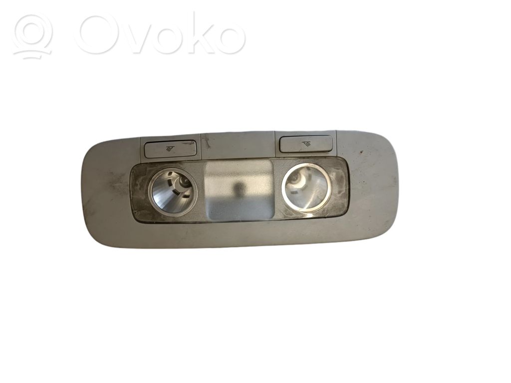 Volkswagen Golf Plus Lampka podsufitki tylna 
